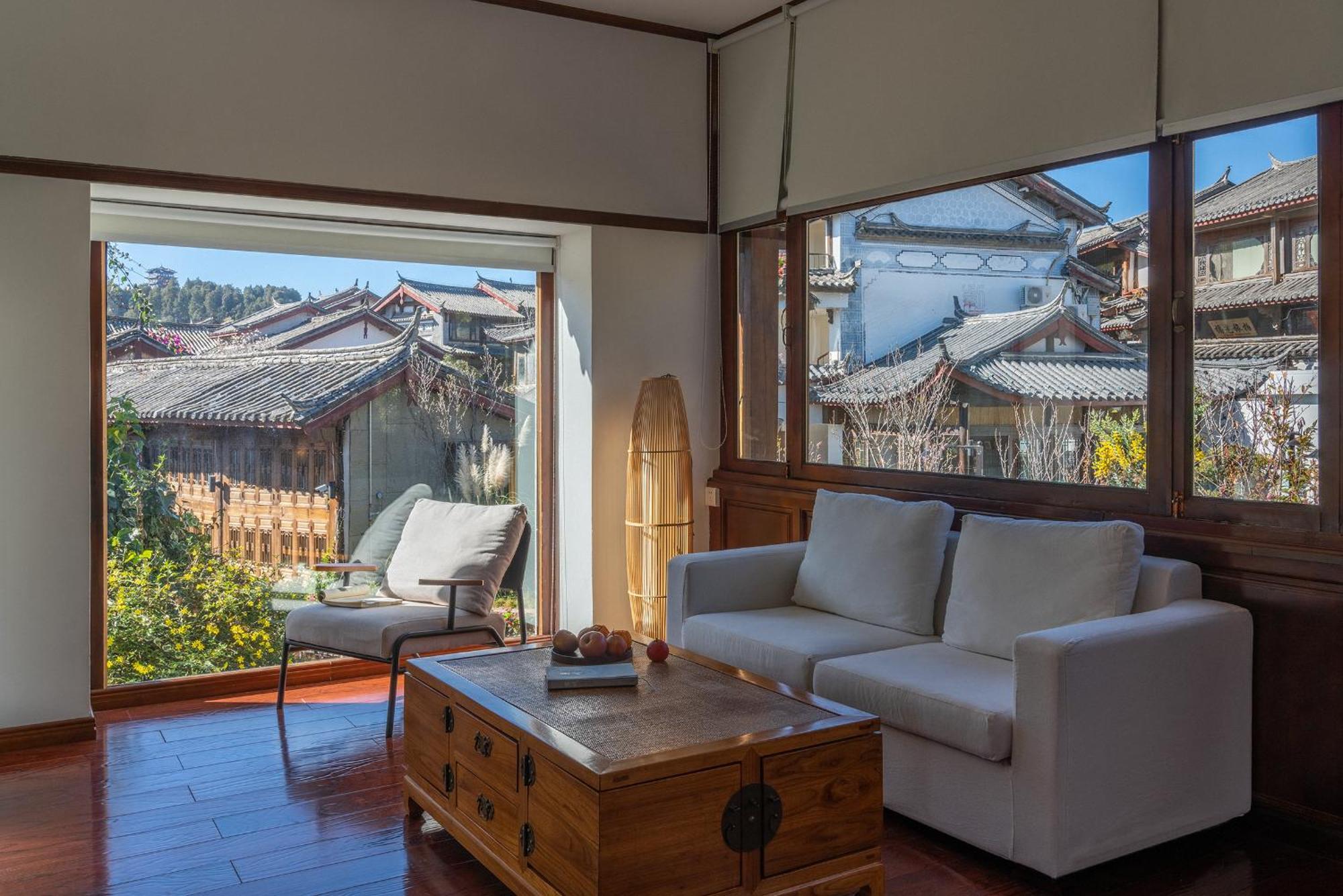 Jun Bo Xuan Boutique Hotel Лицзян Экстерьер фото
